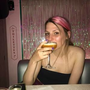 Meet your Posher, Josee